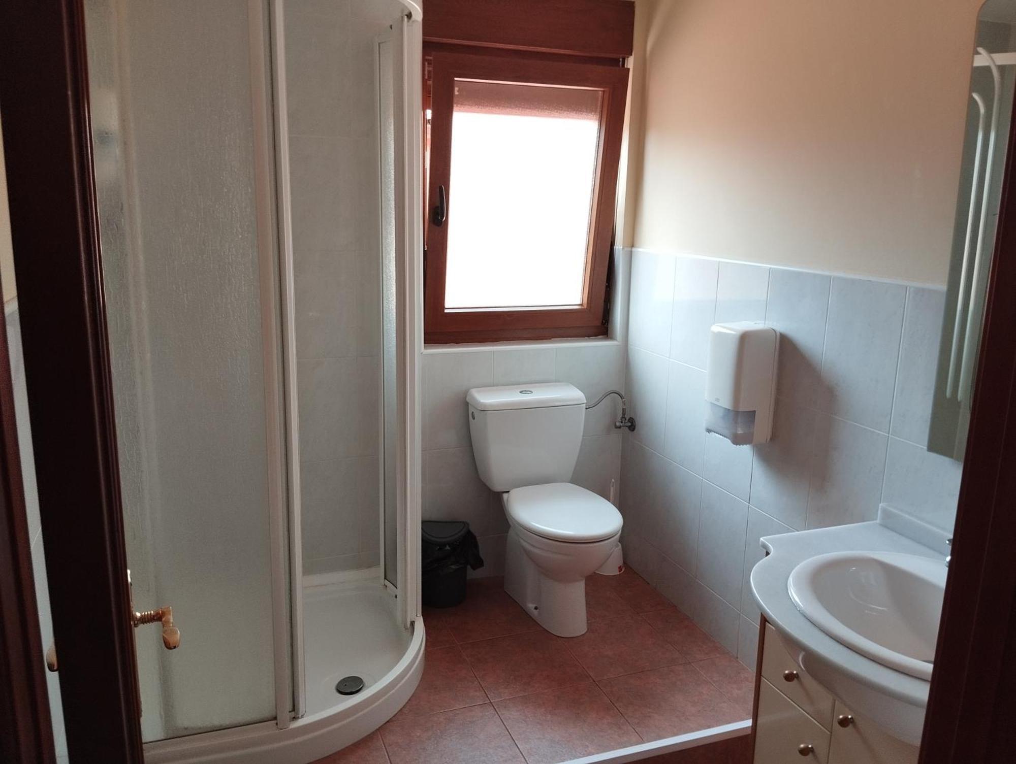 Hostal Bordillas Pomaluengo Eksteriør billede